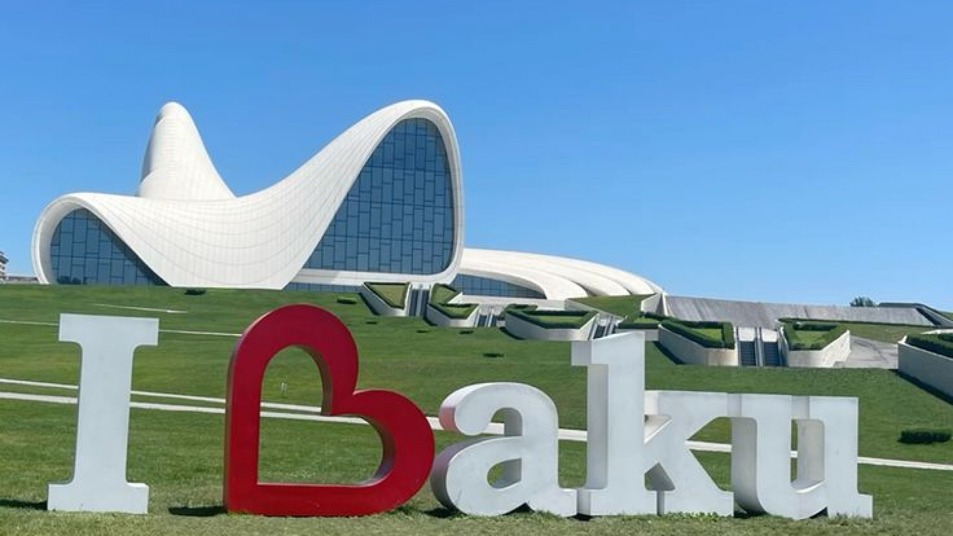 Trabzon Hareketli Azerbaycan Bakü 2 Gece 3 Gün 