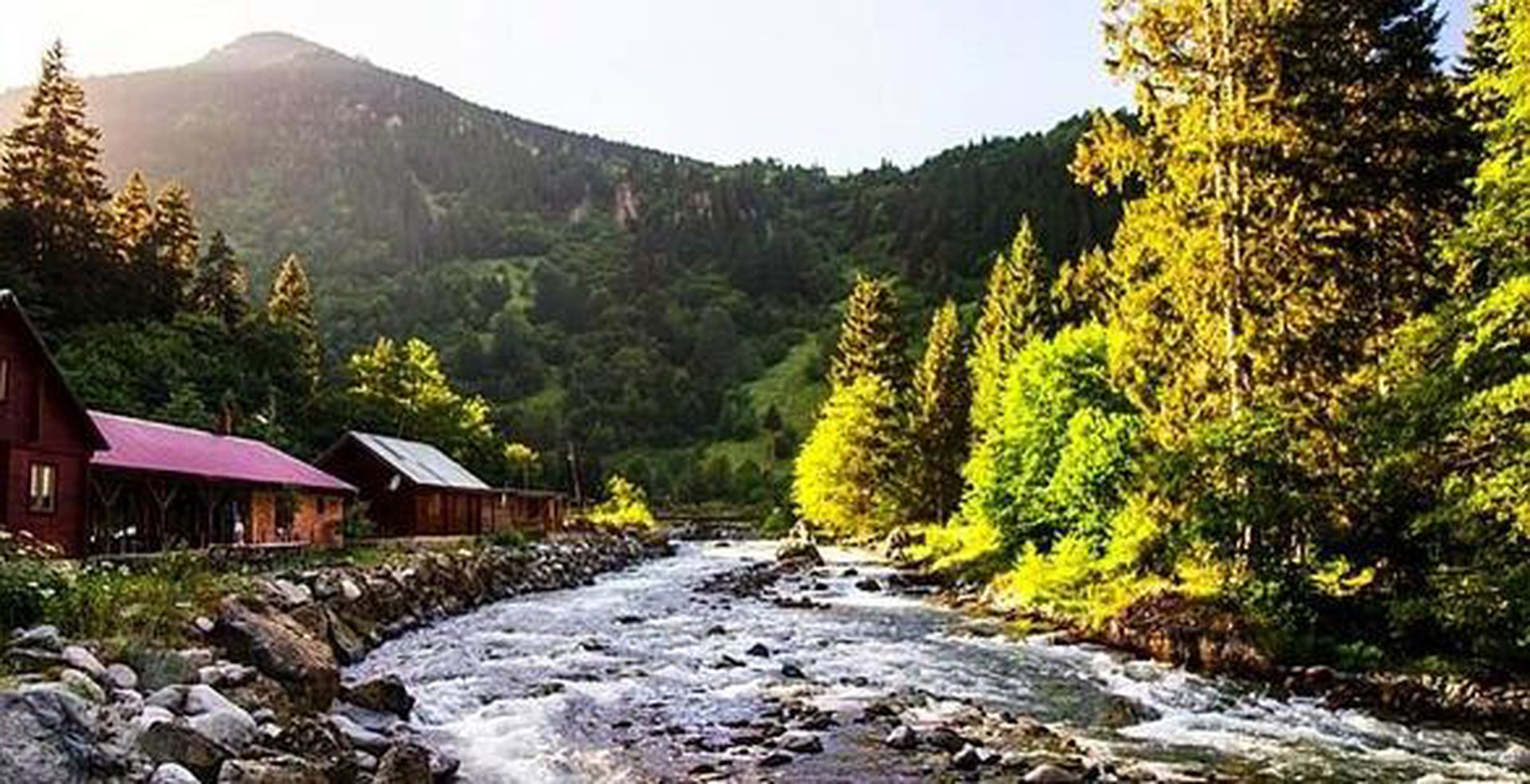 Çat Köyü – Elevit ve Kaçkar bölgesi Rize doğa ve yayla manzarası